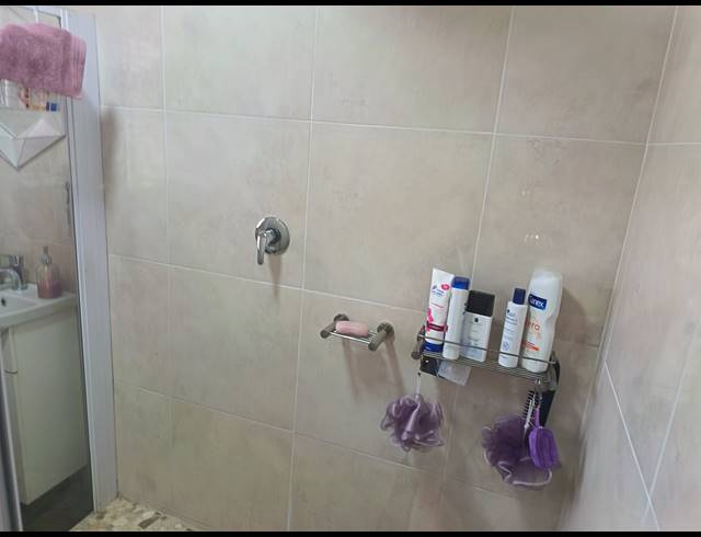 3 BEDROOM HOUSE FOR SALE IN GOLF PARK